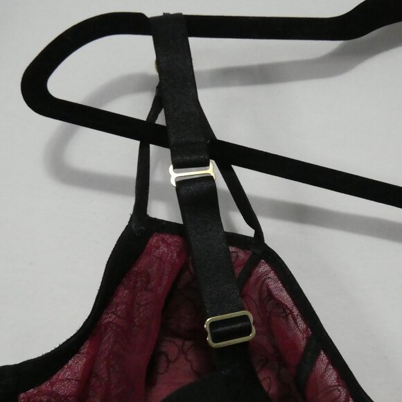 AG - ASHLEY GRAHAM | 40 DDD | Burgundy and Black Lace Accented Bra - Picture 12 of 16